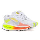 Nike Vomero 18: Comodidad Extrema + Medias Deportivas de Regalo